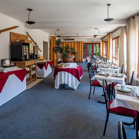Hotell Noemys 2*