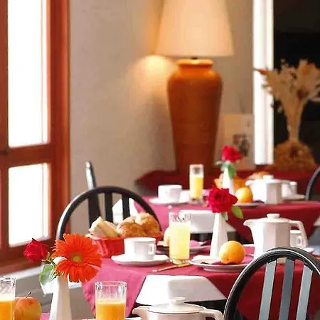Noemys Hotell 2*